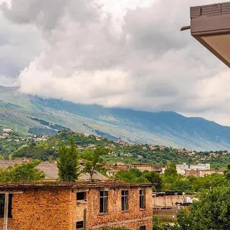 Daire Hometown By Pikhost Gjirokastër