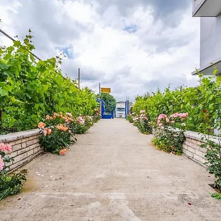 Lejlighed Hometown By Pikhost *