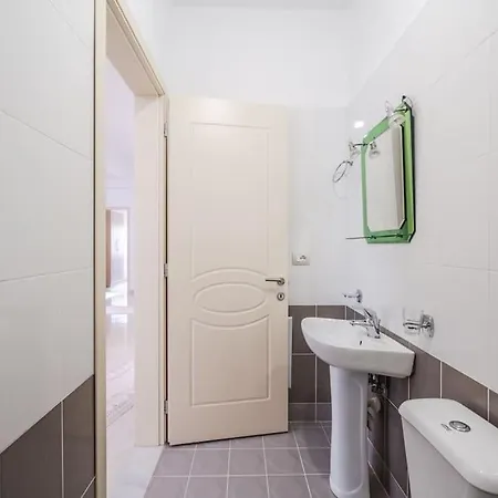 Hometown By Pikhost Апартаменты