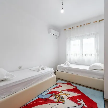 Hometown By Pikhost Gjirokastër