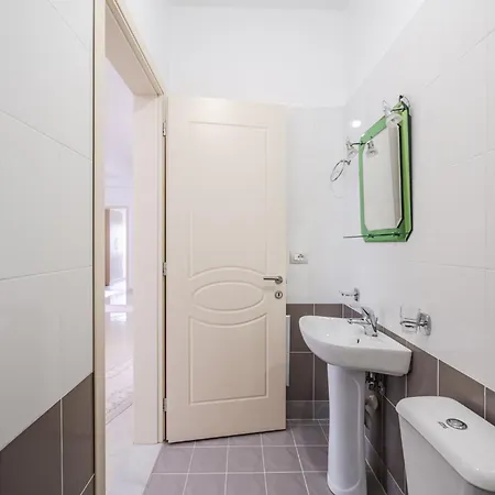 Апартаменты Hometown By Pikhost *