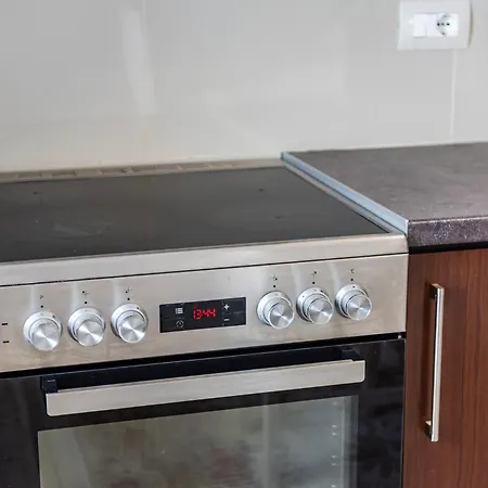 Апартаменты Hometown By Pikhost Гирокастра